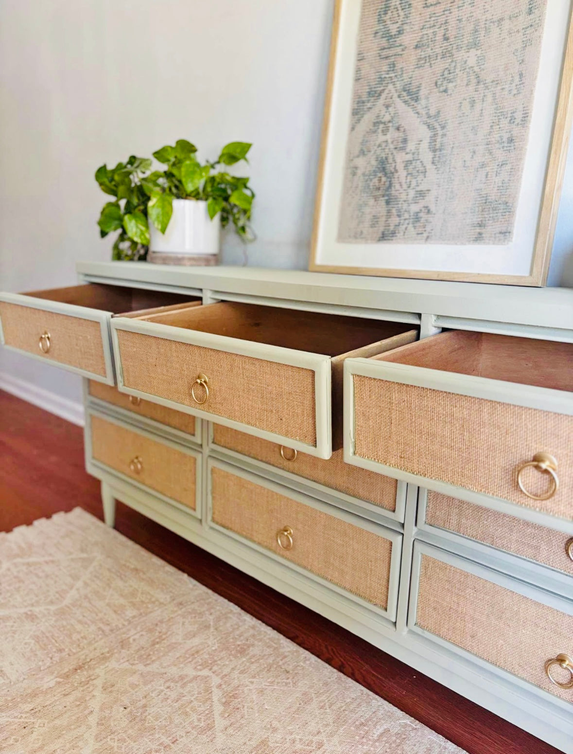 Sunsetsage 9 Drawer Dresser