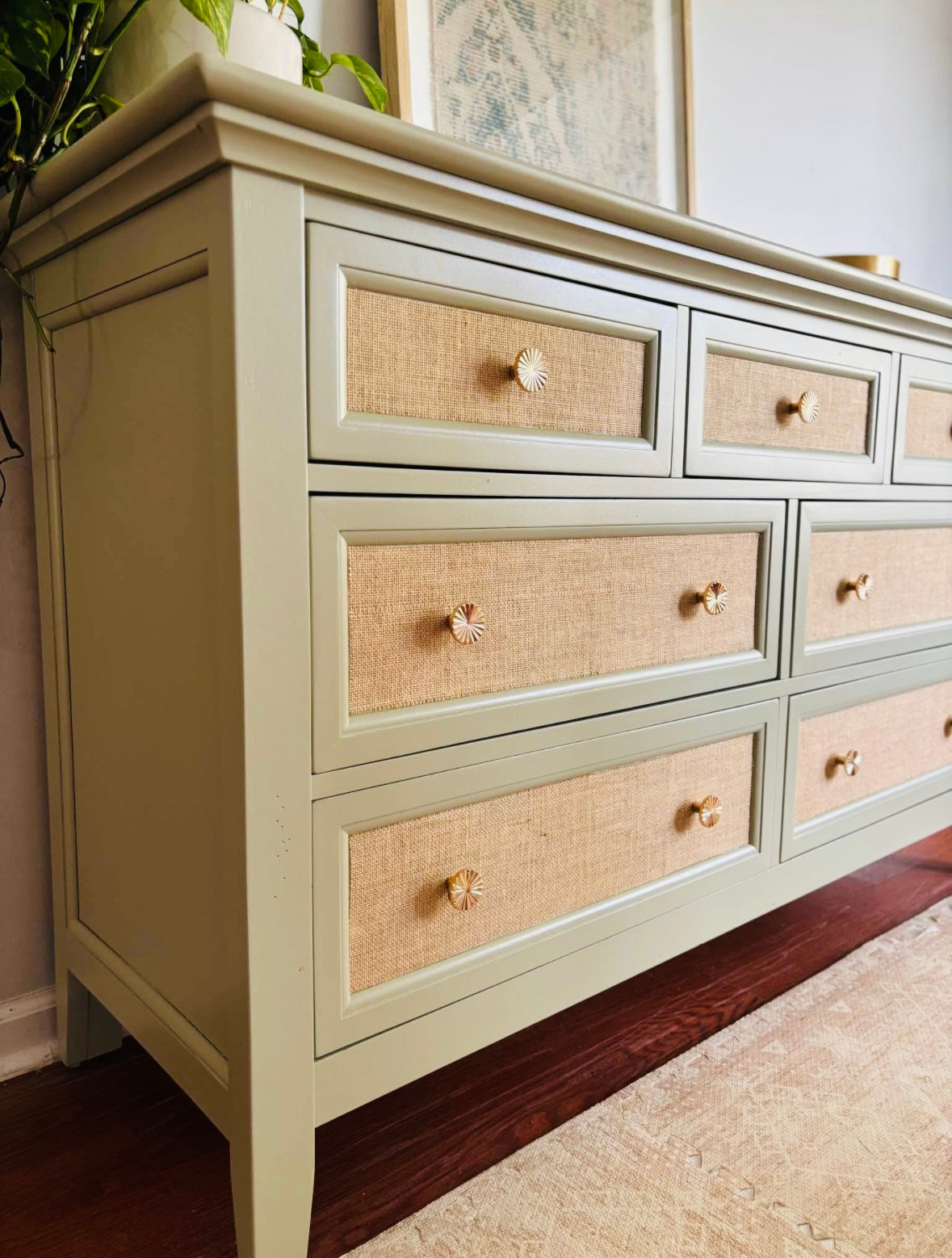Mistgrove 7 Drawer Dresser