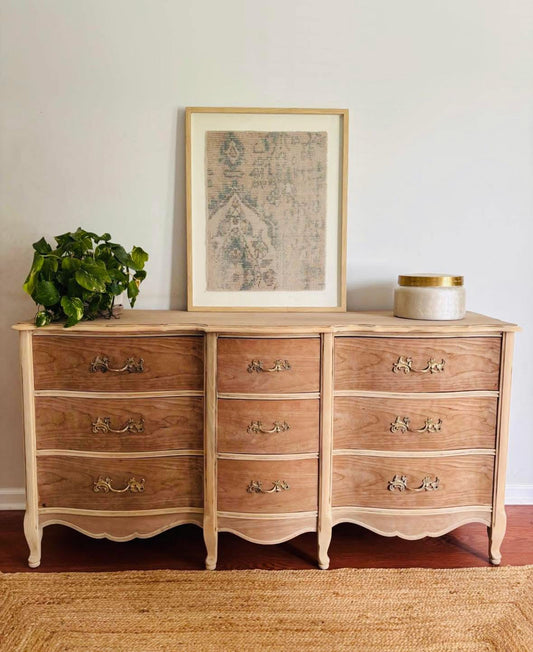 Rowan 9 Drawer Dresser