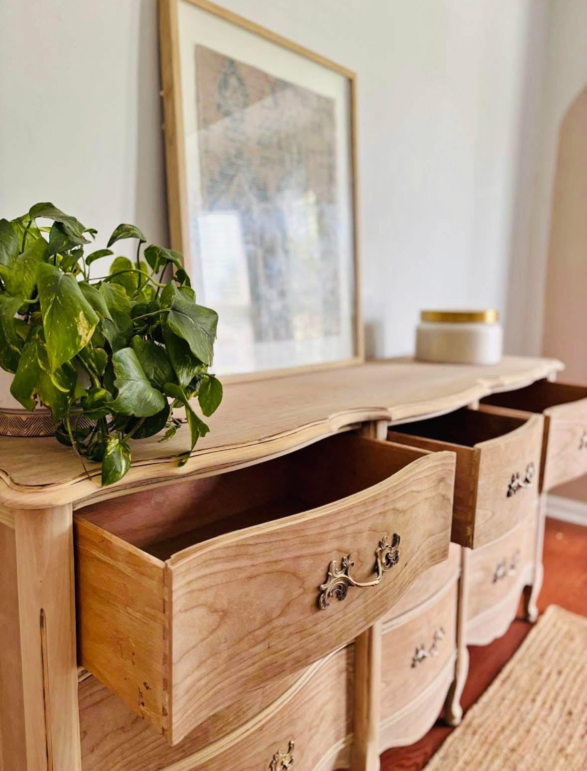 Rowan 9 Drawer Dresser