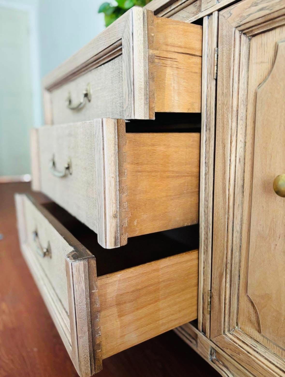 Birchmeadow 9 Drawer Dresser