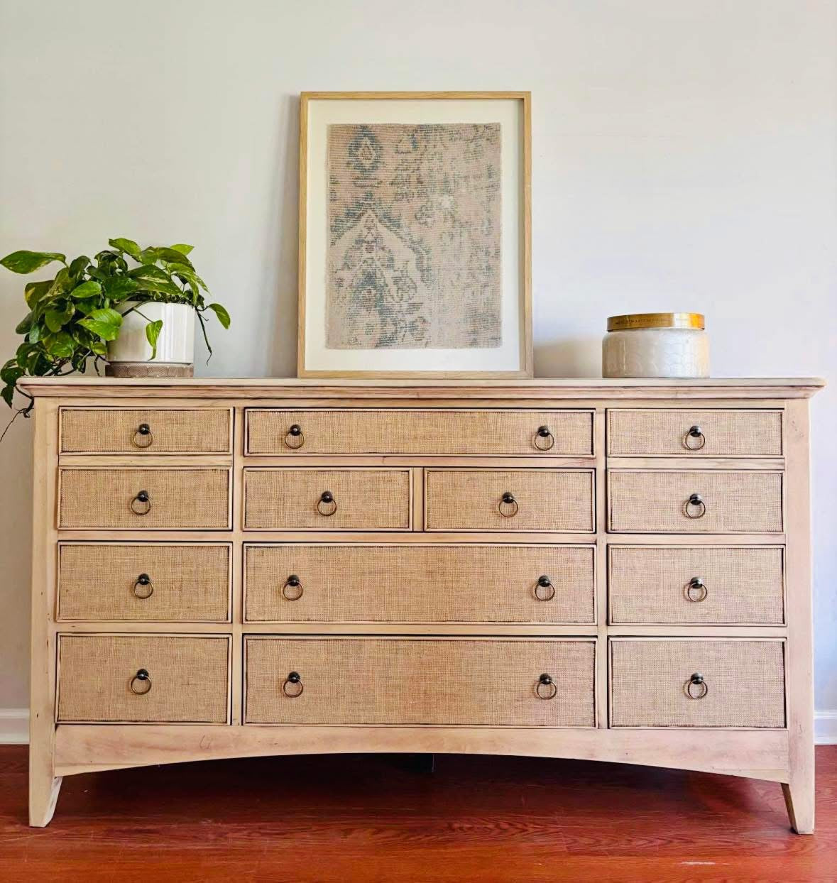 Palegrove 10 Drawer Dresser