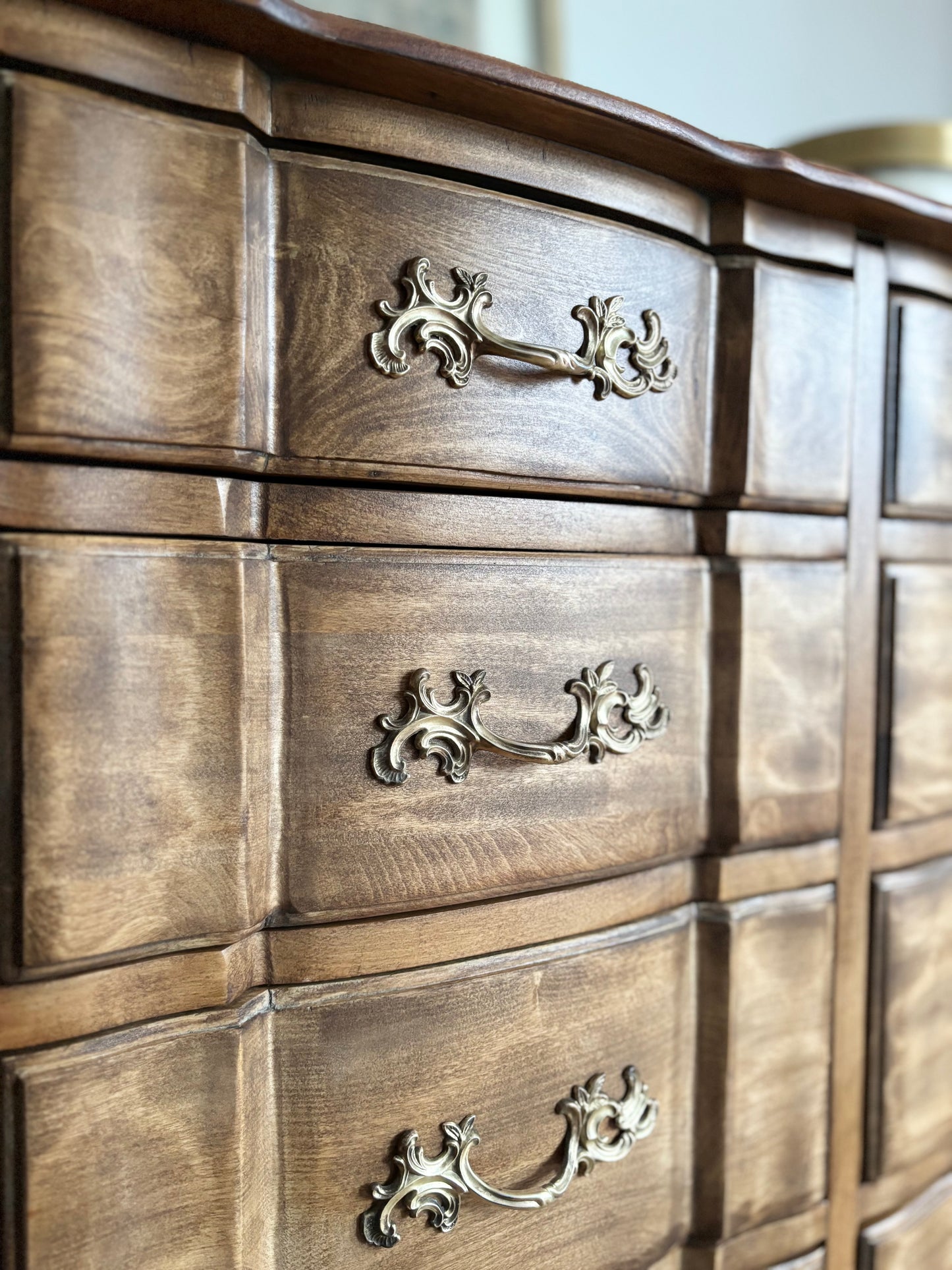 Ashgroven Triple Dresser