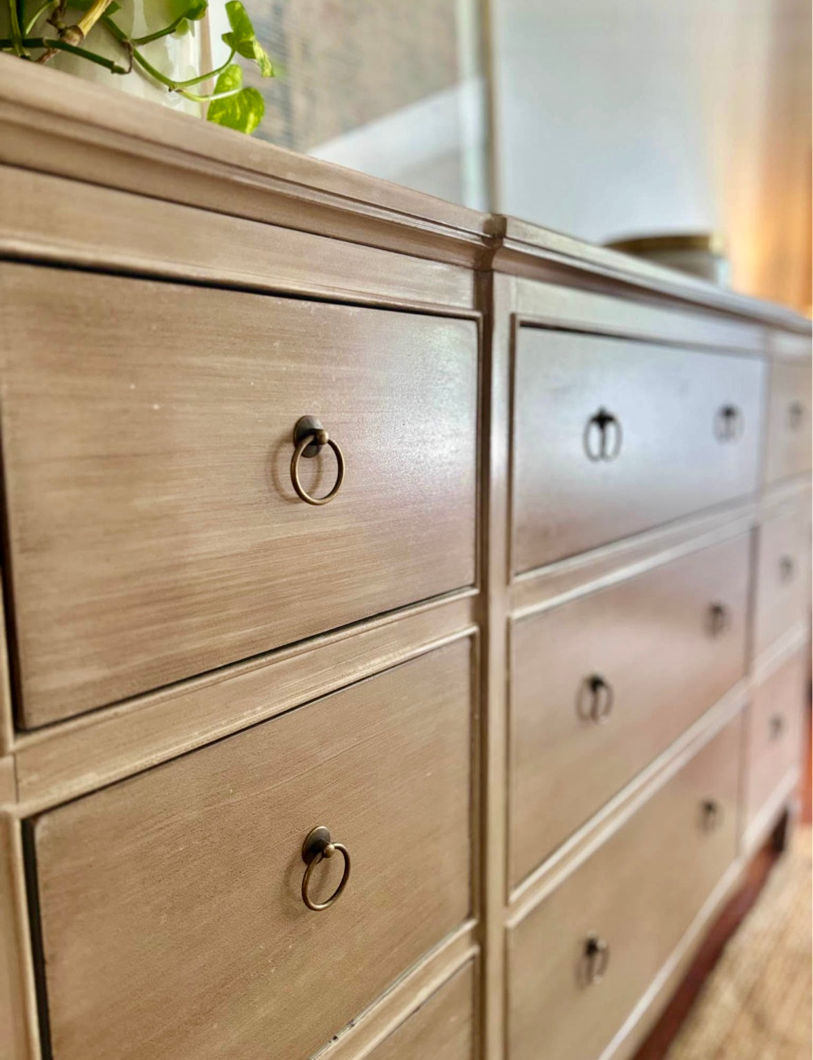 Velora 9-Drawer Dresser